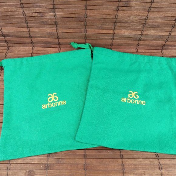 2 Arbonne Green Drawstring Gift Bags Gold Embroidered Logo - Picture 1 of 6